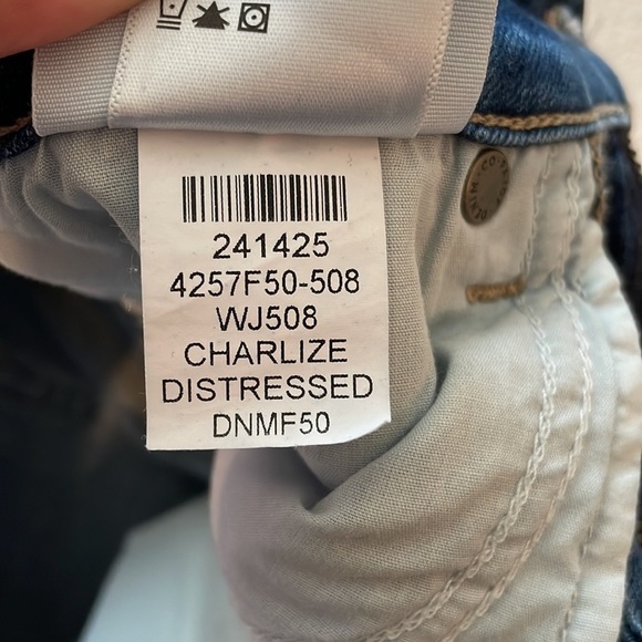 Paige Verdugo Ankle Raw Hem Woman’s Jeans Size 26 - Picture 6 of 16